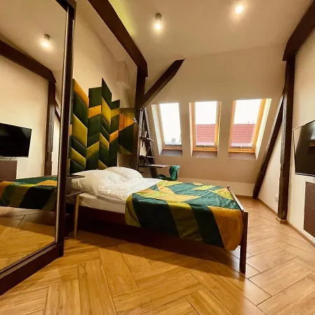 Long Attic Studio Poznan Exterior photo